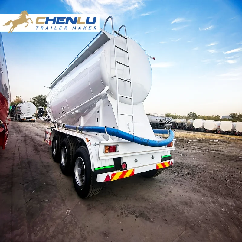 Cement bulker trailer
