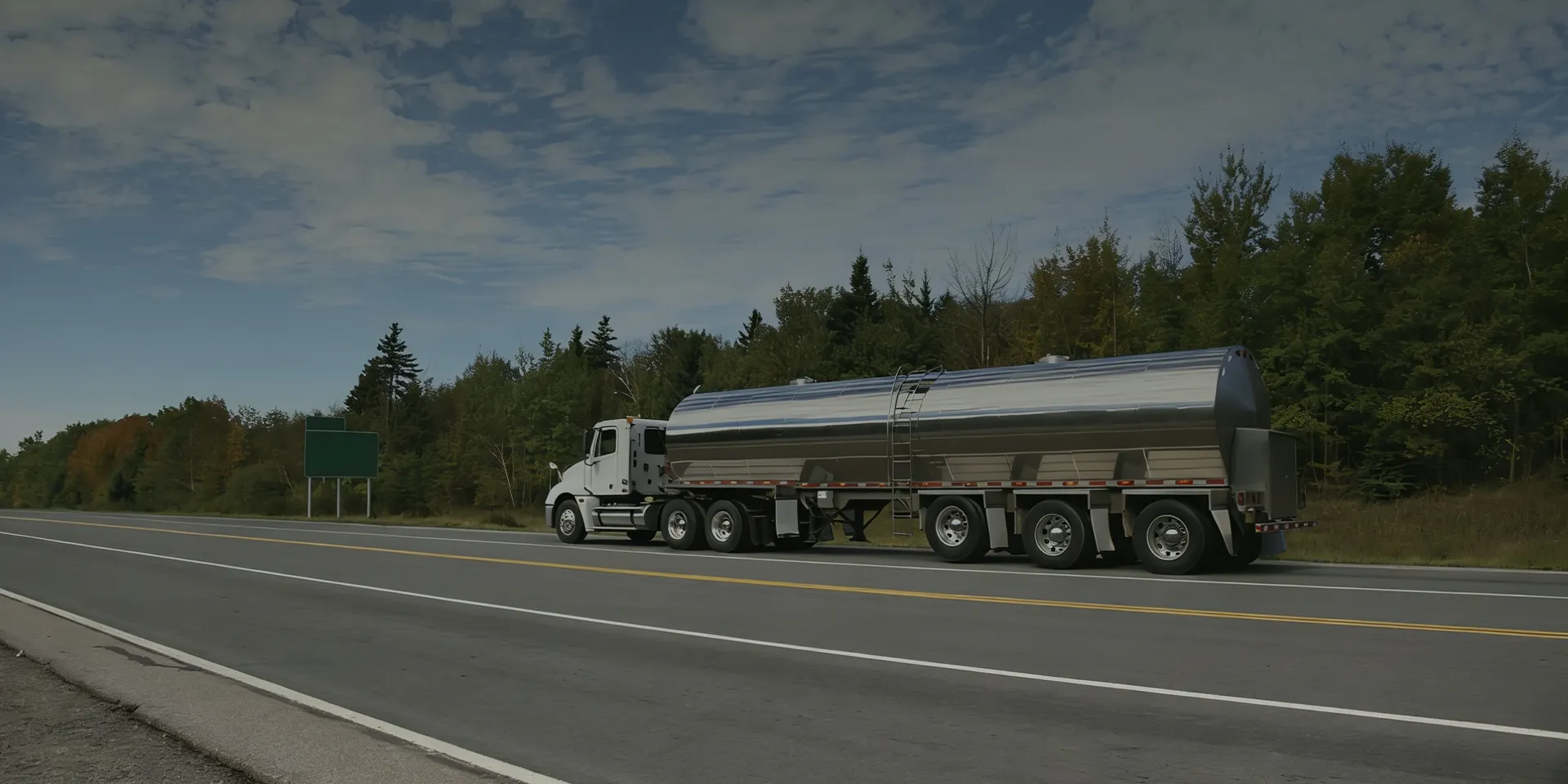 Liquid & Powder Transport Semi Trailer