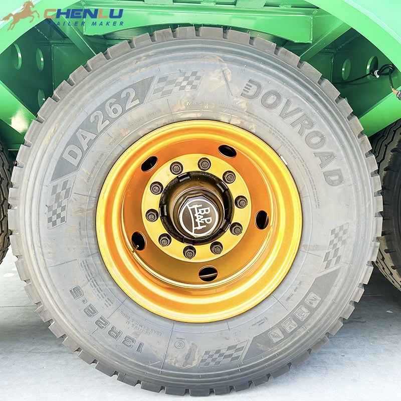 Four-axle wheel group of the detachable gooseneck lowbed